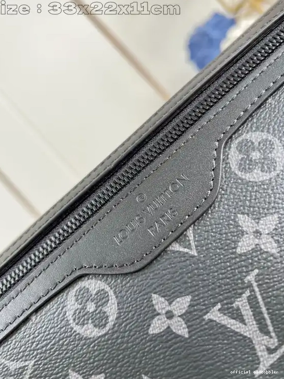 Official oldcobbler LOUIS Voyager PM-33*22.5*11CM VUITTON Messenger 0531